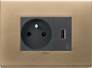 Vimar Eikon Exé - Gniazdo z bolcem + ładowarka USB antracyt, ramka 3M metal stare złoto