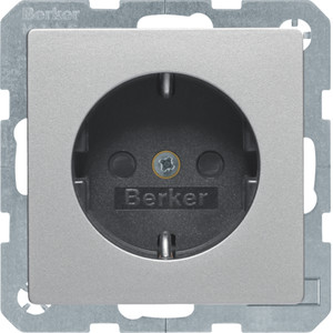 Berker - Hager Q.x Gniazdo SCHUKO kompletne alu aks, lak 47236084