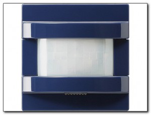 Gira Przełącznik automatyczny komfortowy 2,20 m S-Color niebieski 067146