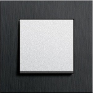 Gira Esprit - Włącznik uniwersalny aluminium, ramka czarne aluminium 010600-029626-0211126