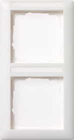 Gira Ramka podwójna z polem opisowym pionowe Standard 55 biały 110203